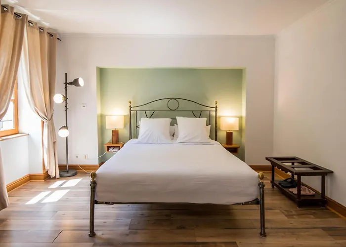 Chateau De La Caze Piscine & Spa - Ste Enimie