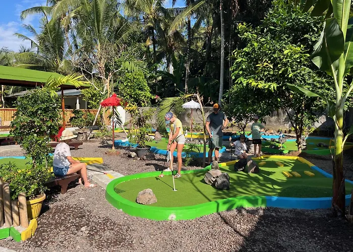 Kura Kura Villas & Candidasa Mini Golf