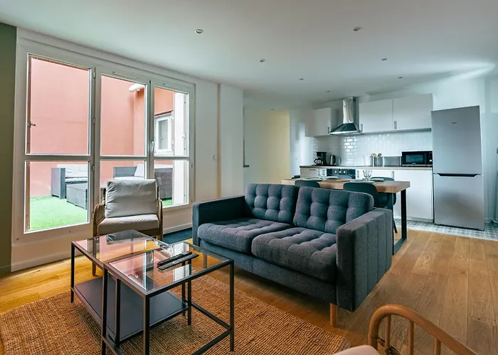 Appartement 4 Chambres Neuf Avec Terrasse Residence Calme Cergy