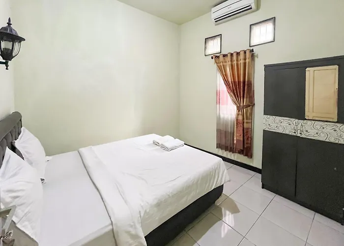 Hotel Permai Syariah Redpartner Sananwetan Blitar