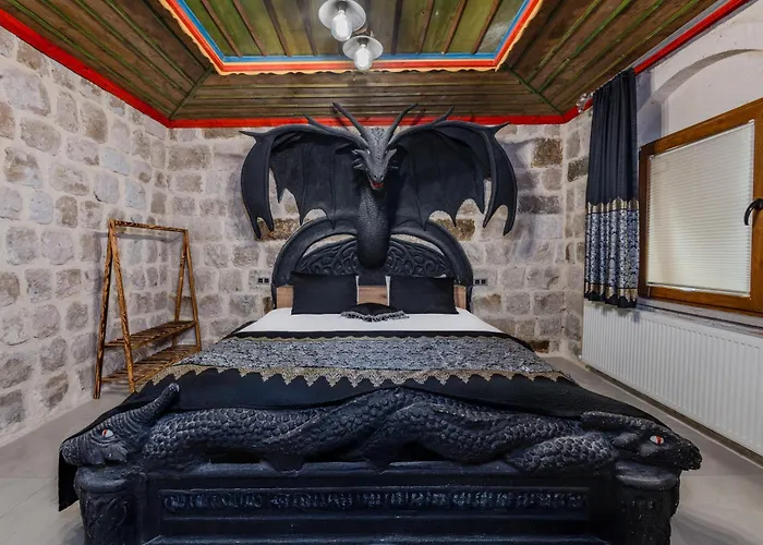Kayatas Cave Suites