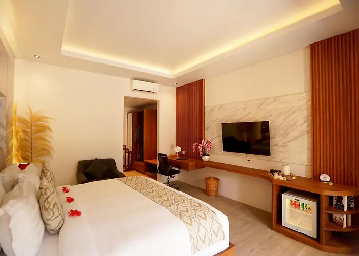 The Grand Villandra Resort Lovina