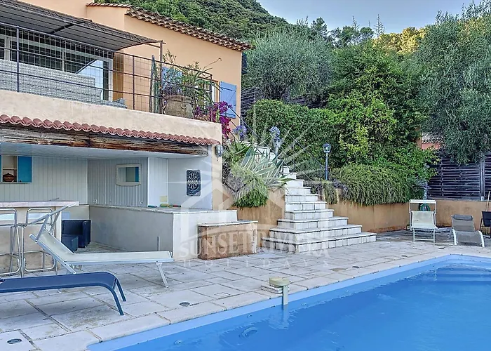 Les Oliviers Villa For 6 By Sunset