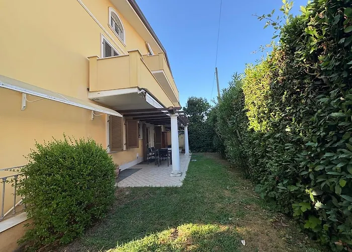 The Green Nest-Casa Con Giardino