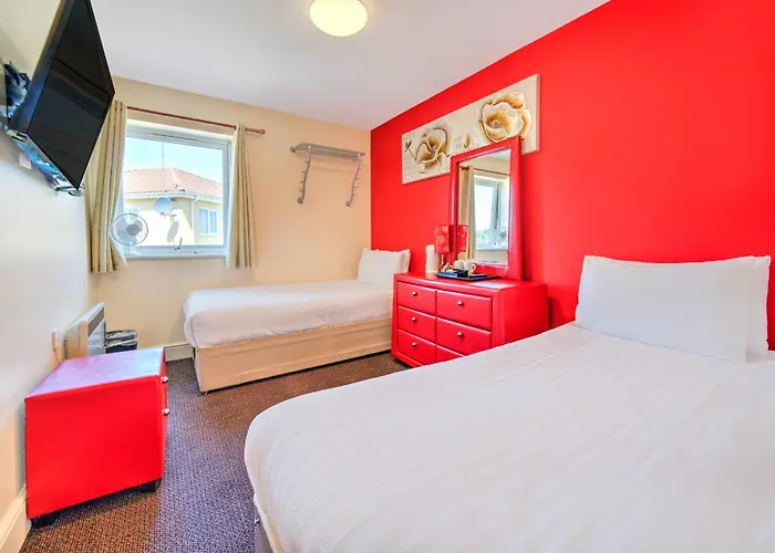Go2 Gloucester Hotel By Oyo