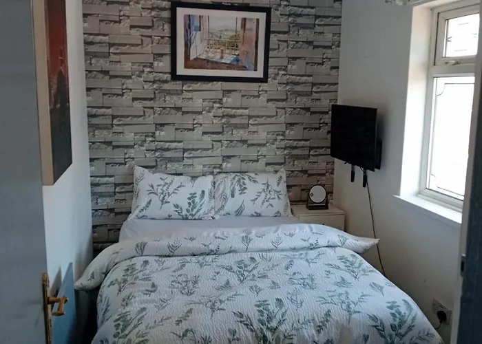 Eastern Bridge Rooms
