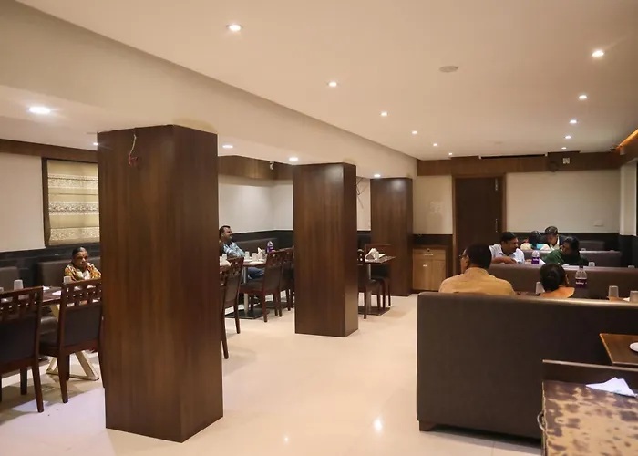 Hotel Madhuvan International