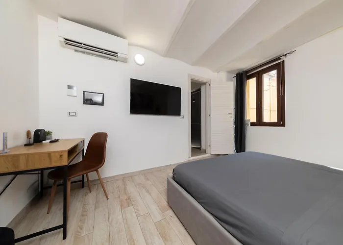 Sassari-Centro Elegante Appartamento Con Wifi E Netflix