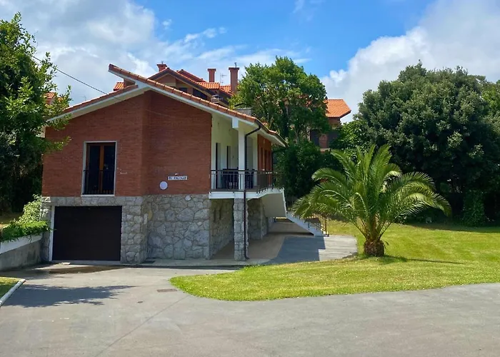 Villa El Encinar De Noja