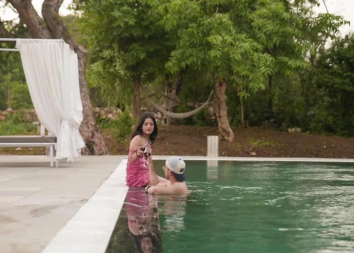 Indulge Udaipur By Pack