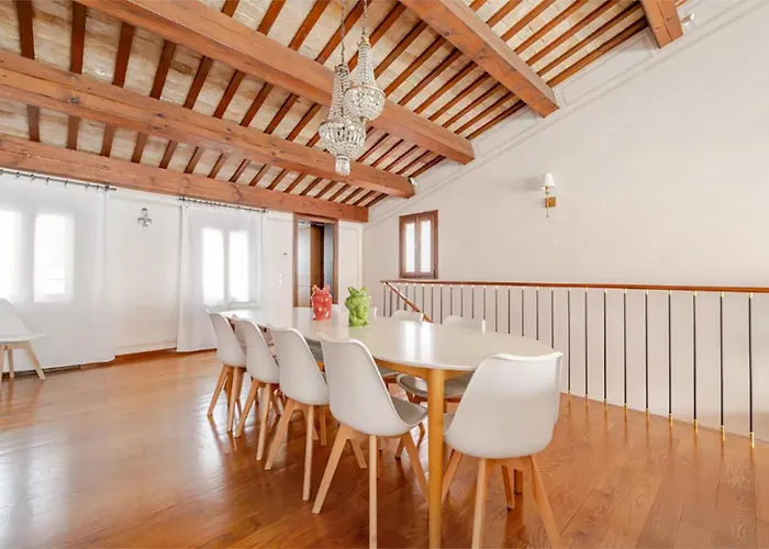 Calmaggiore Apartment - Luxury Group Apartment