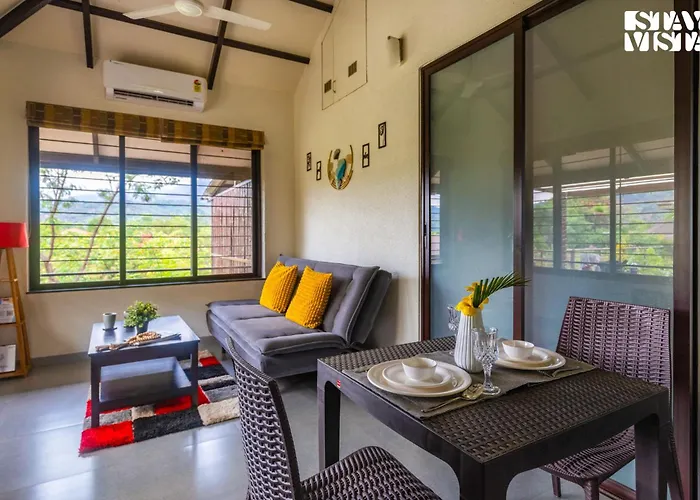 Hearth & Haven By Veo, Stayvista - 2Bhk Mountain-View Villa With Gazebo