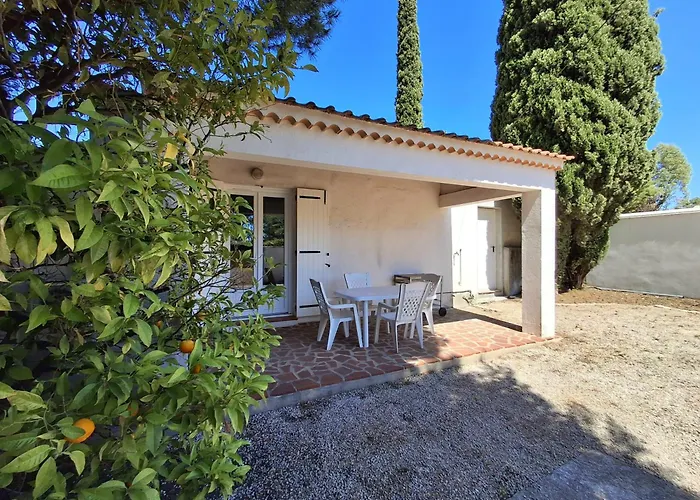 Maguta II House In Lecques 4 People