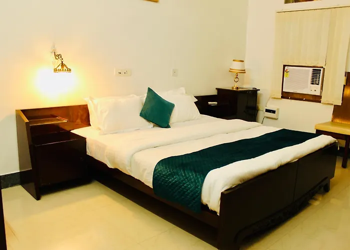 Aha Luxury Stay - 3Bhk Villa In Central Udaipur