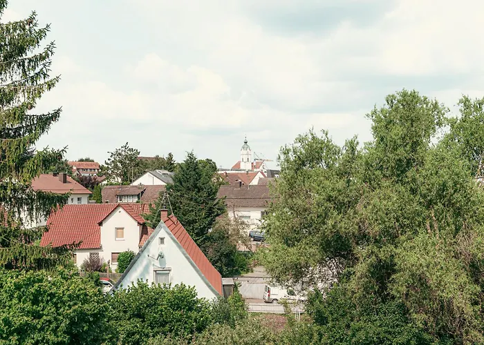 Schlafen Am Weiher
