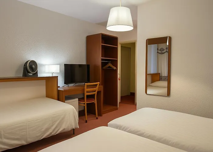 Hôtel de la Poste Martigny - City Center