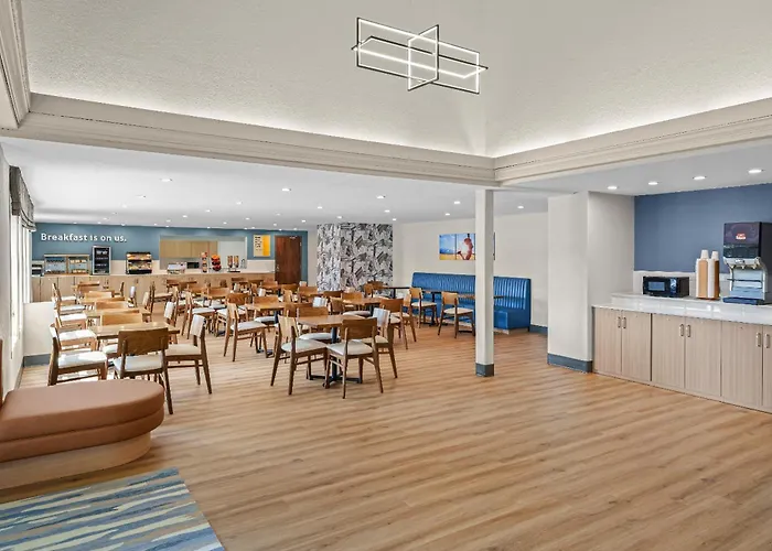 Days Inn By Wyndham Regina