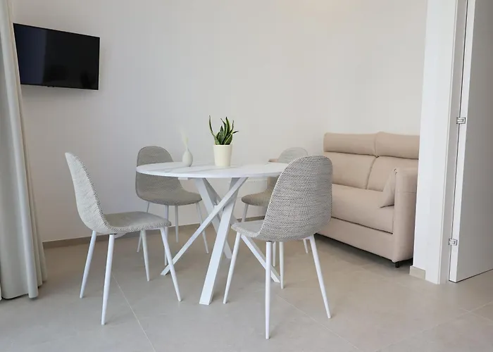 Dr Luxury Apartments