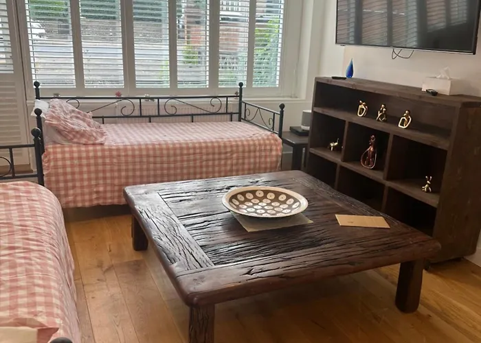 Charming Apt At The Heart Of Richmond London Plus Parking