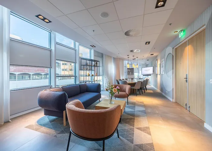 Crowne Plaza Utrecht - Central Station By Ihg