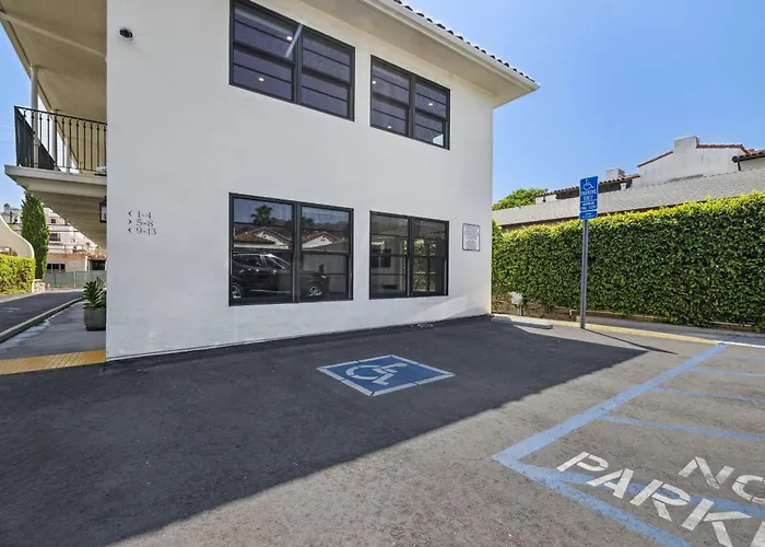 Casa Jardin - Boutique Suites In Downtown Santa Barbara