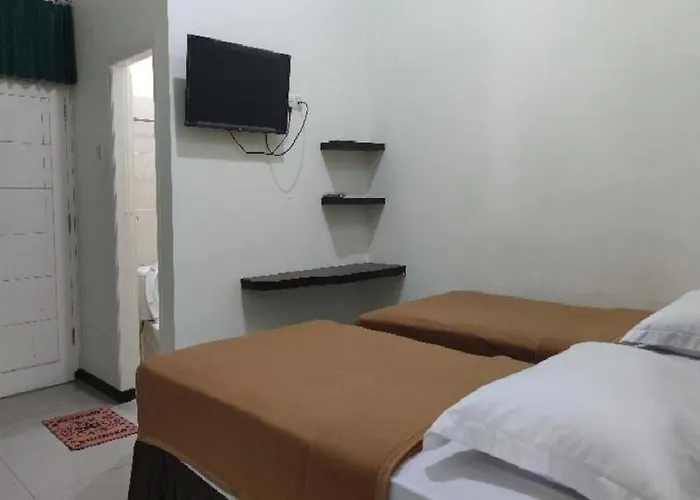 Capital O 90709 Djati Guest House