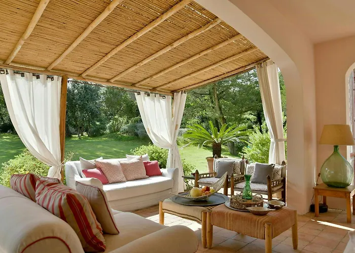 Seaside Villa In Marina Di Bibbona Pine Forest