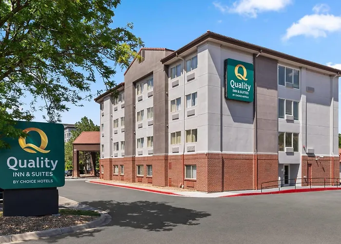 Garner Hotel Denver Airport Area