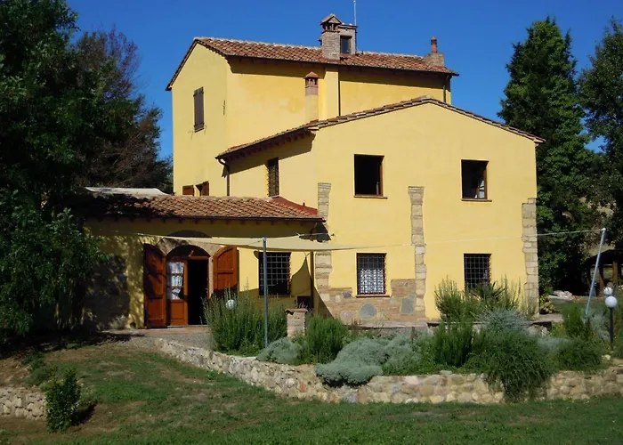 Escape In Rosignano Hills