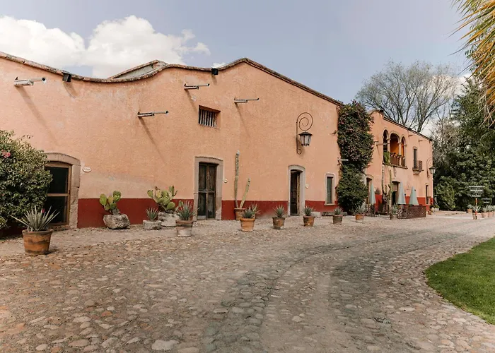 Hacienda Sepulveda Hotel & Spa (Adults Only)