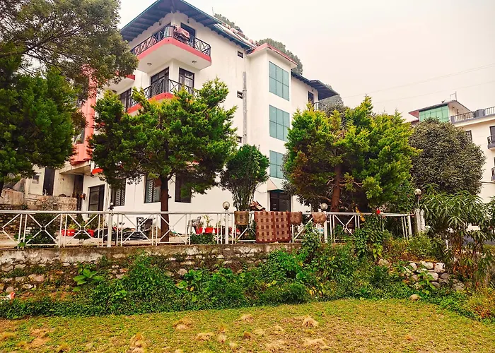 The Raikwals, Near Kainchi Dham