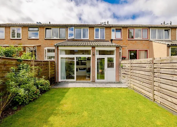 Family Home In Haarlem With Garden, Near Beach & Amsterdam