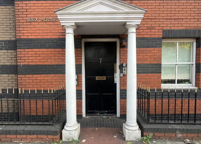Fitaa House Southampton