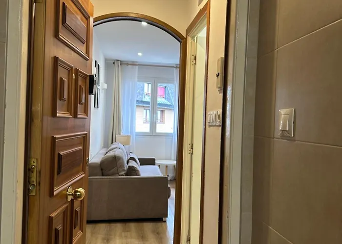 Dolsa, Acogedor Refugio Al Pas De La Casa