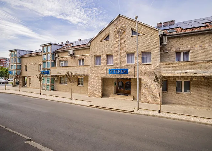 Hotel Central