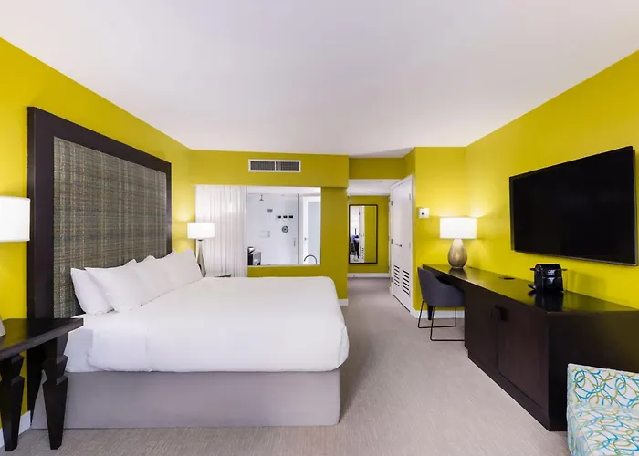 Opus Vancouver