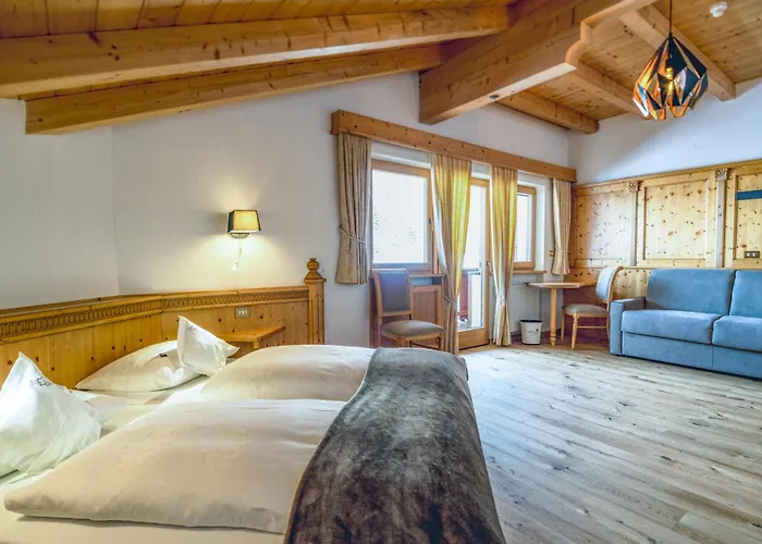 Garni Hotel Rosengarten B&B