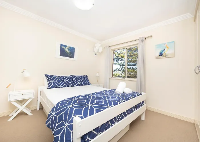 Whitesands 402