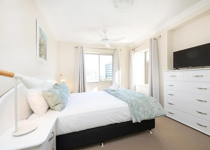 Whitesands 402