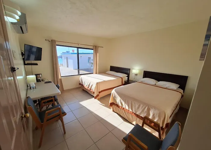 #53 Bungalow Seaside Hotel & Victors Rv Park