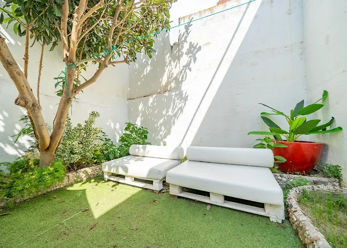 Homeholidaysrentals Arlene