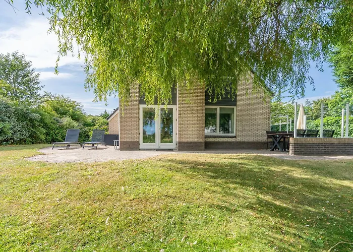 Villapark Kamperfoelie 47