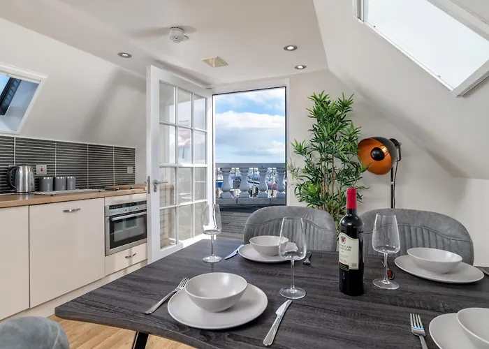 Victoria Court Suites - Aberdeen