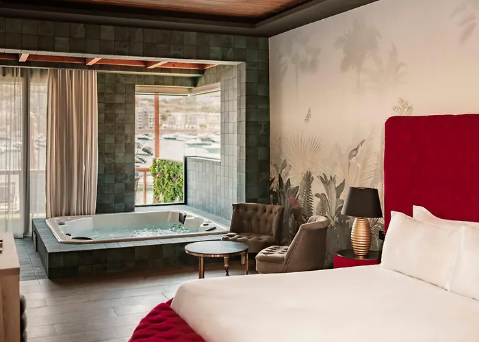 Damare Resort & Spa