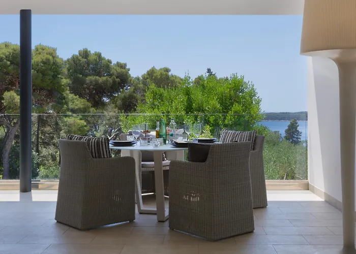 Pharos Hvar Bayhill Hotel