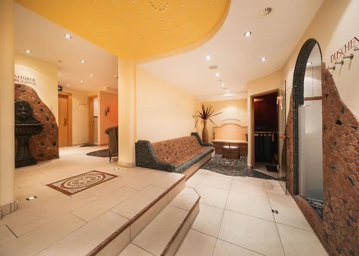 Die Sabine & Dein Hotel In Galtuer