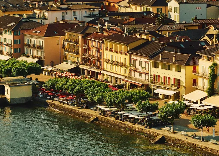 Vista Lakefront Boutique Hotel