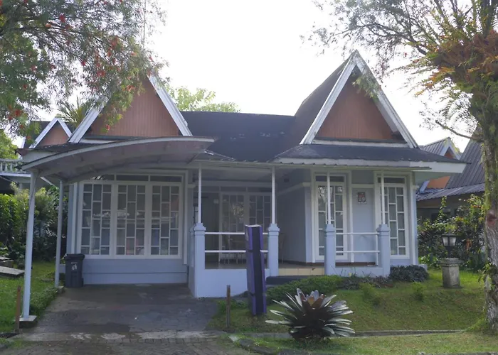 Diyar Villas Puncak M6-11