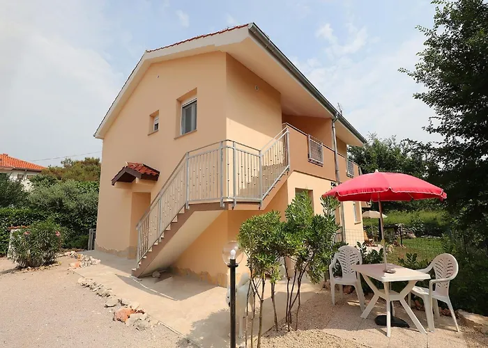 Apartment In Silo Near Sea Beach
