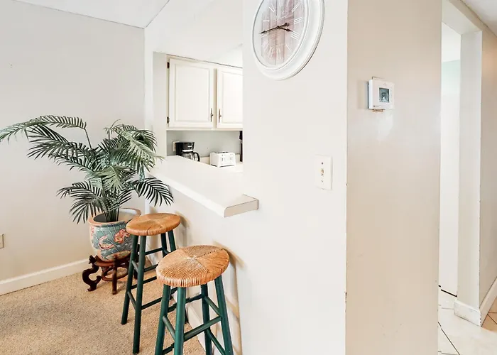 The Edgewater 44
